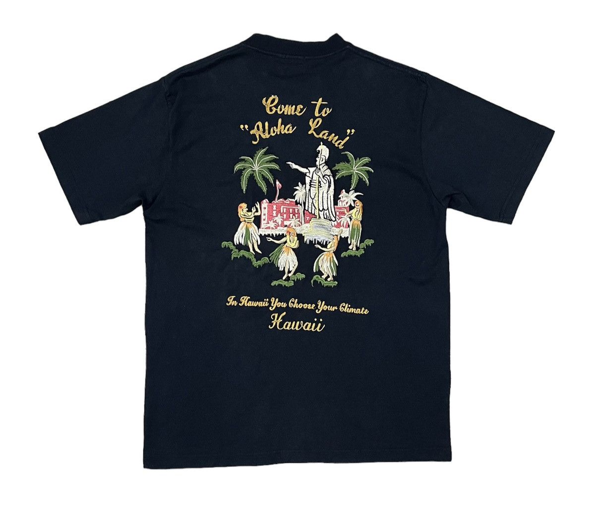 image of Toyo Enterprise Co Ltd Sukajan Hawaiian Shirt X Design in Black, Men's (Size Medium)