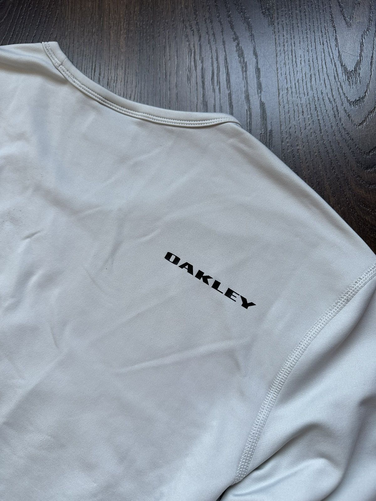 Oakley Vintage Retro Outdoor Oakley Crewneck L 90s Size US L / EU 52-54 / 3 - 5 Thumbnail