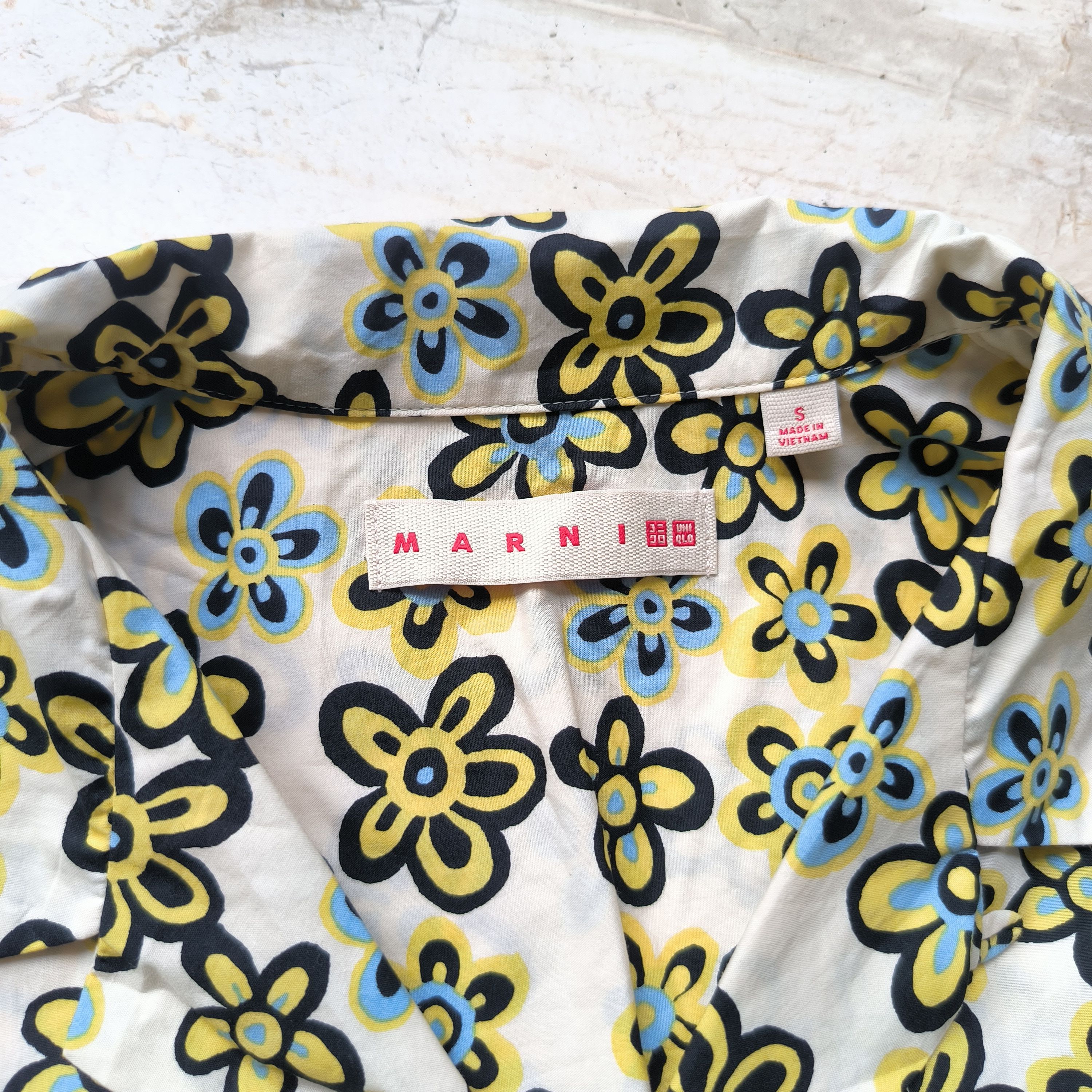 Marni × Uniqlo Uniqlo Marni Floral Oversize Shirt Size US S / EU 44-46 / 1 - 3 Thumbnail