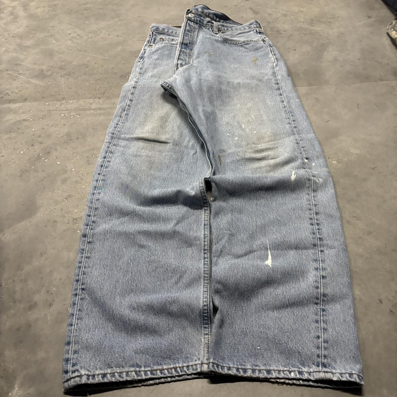 Levi's × Vintage Crazy Vintage 90s Faded Light Wash Levi’s 501 Denim Jeans! Size US 36 / EU 52 - 3 Thumbnail