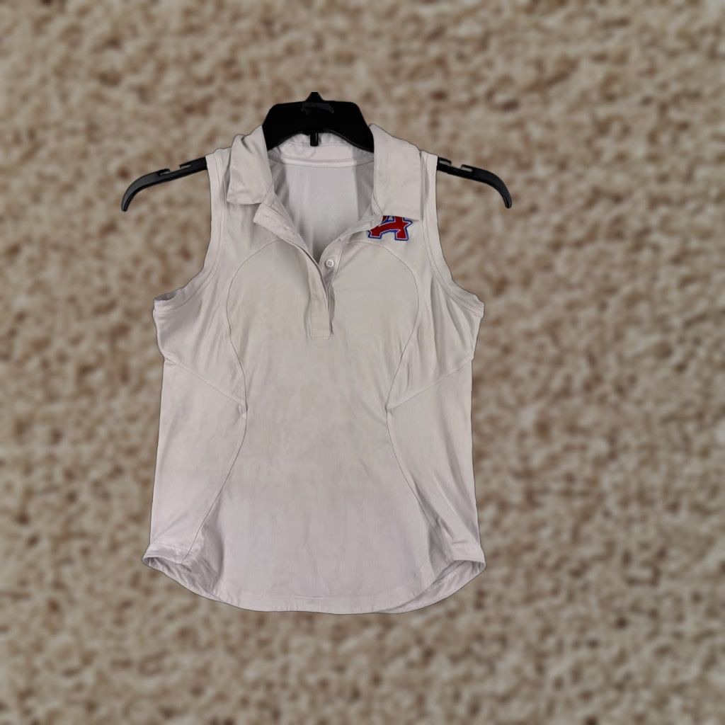 Lululemon Lululemon Shirt Women Polo Shirt Sleeveless Embroidered White 4 Size S / US 4 / IT 40 - 1 Thumbnail