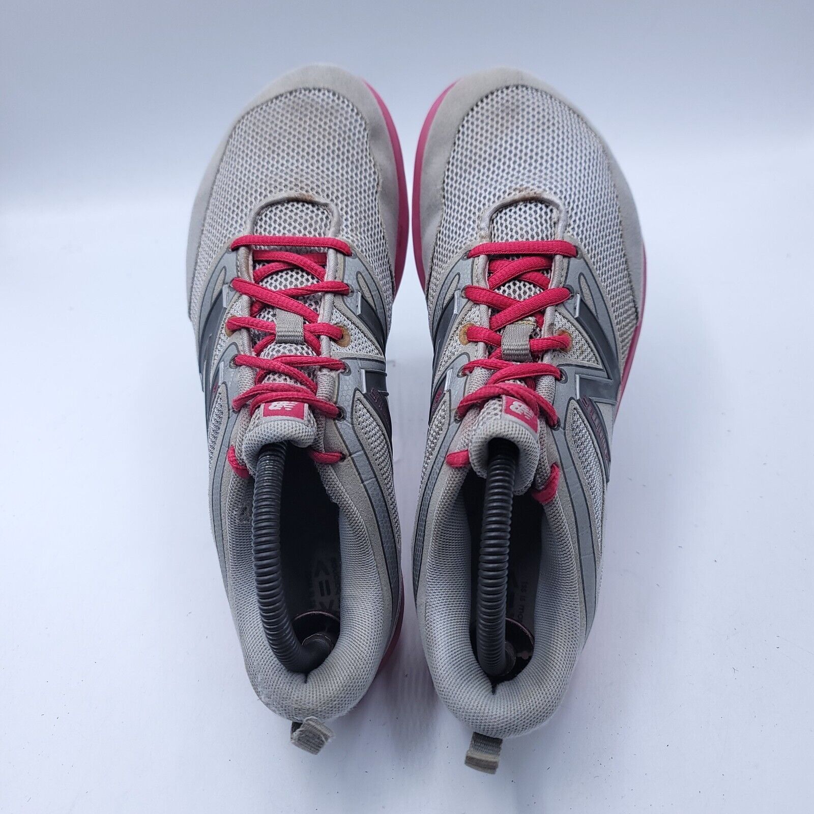 New Balance New Balance Minimus Athletic Shoe Womens Size 9.5 Gray Pink Size US 9.5 / IT 39.5 - 4 Thumbnail