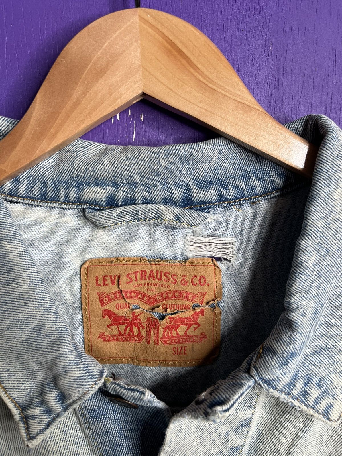 Levi's × Vintage Vintage 90s Levi’s acid wash denim jacket Size US L / EU 52-54 / 3 - 4 Thumbnail