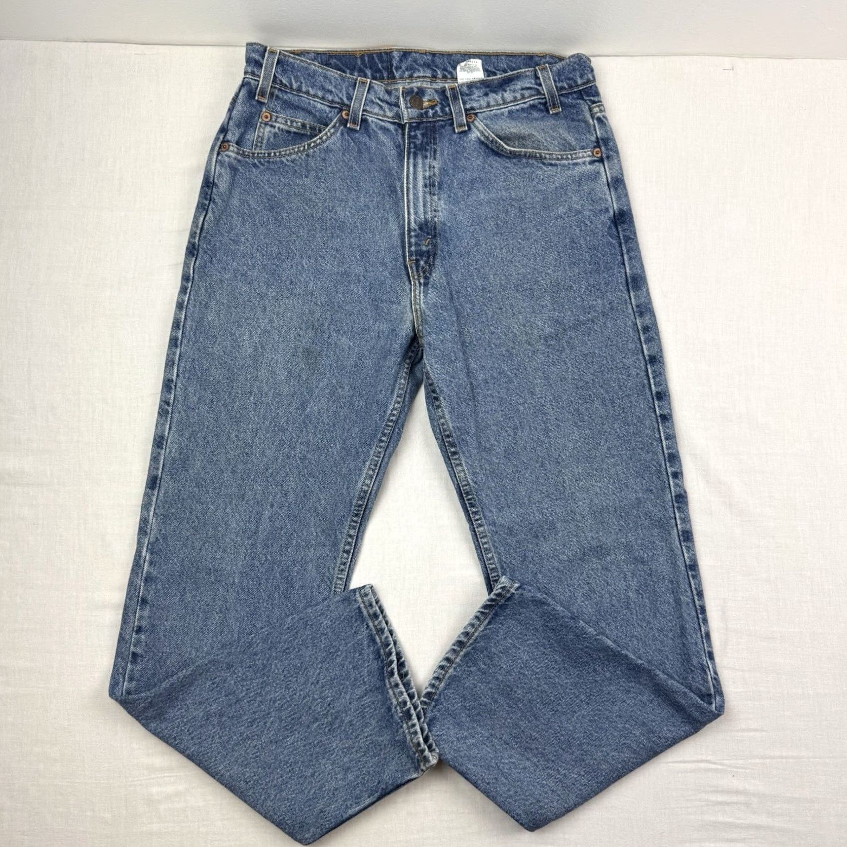 Levi's VINTAGE Levi's 505 Jeans Adult 32x30 Orange Tab Regular Straight Leg Denim 90s Mens Jeans Size US 32 / EU 48 - 2 Thumbnail