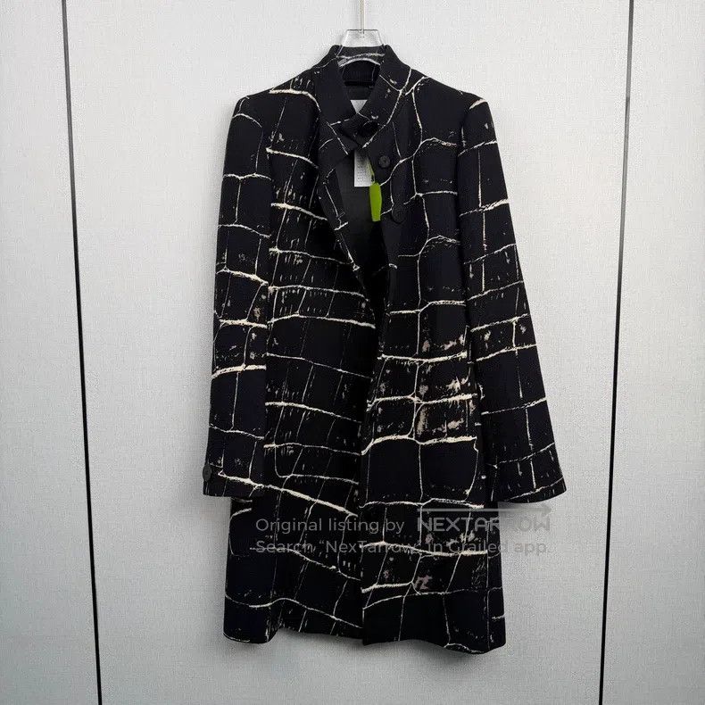 Max Mara Max Mara Black Rock Pattern Wool Single-breasted Overcoat Size XS / US 0-2 / IT 36-38 - 1 Thumbnail