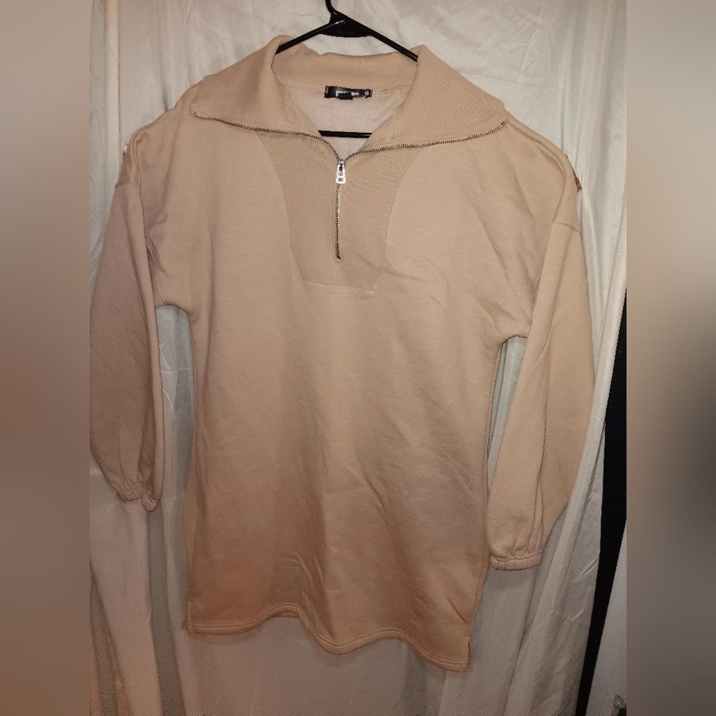 Missguided Missguided, sweater dress, tan, womens 4, nwot Size S / US 4 / IT 40 - 1 Thumbnail