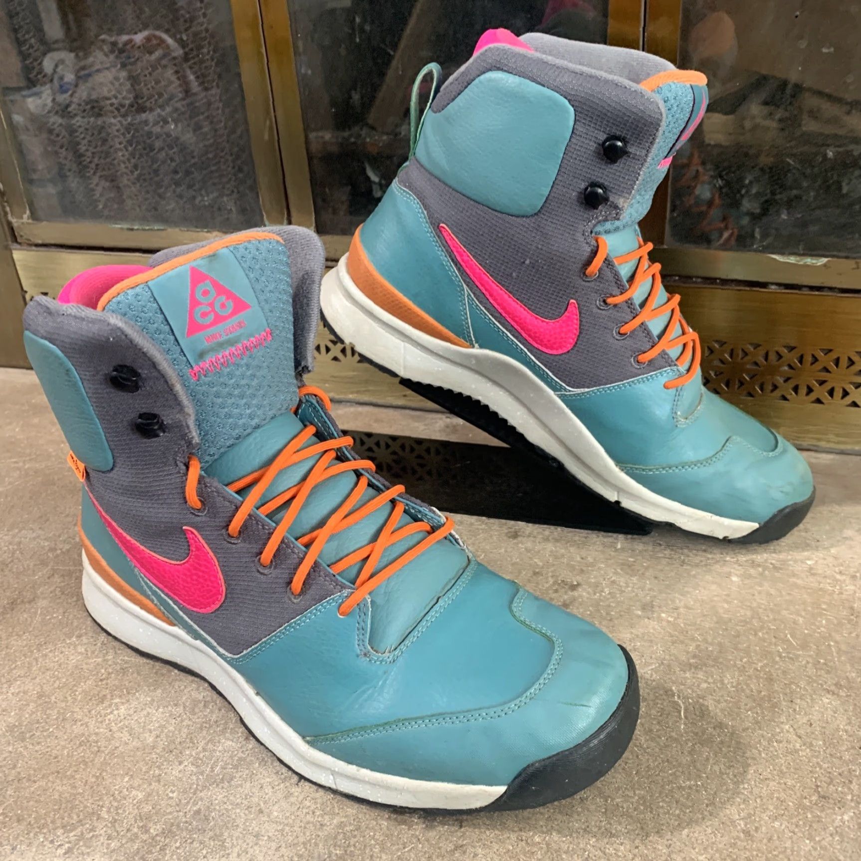 Nike VINTAGE Nike Stasis ACG Athletic Boots 616192-368 Mineral Teal Pink Urban Orange Size 9 Mens Boots 2013 Size US 12 / EU 45 - 6 Thumbnail