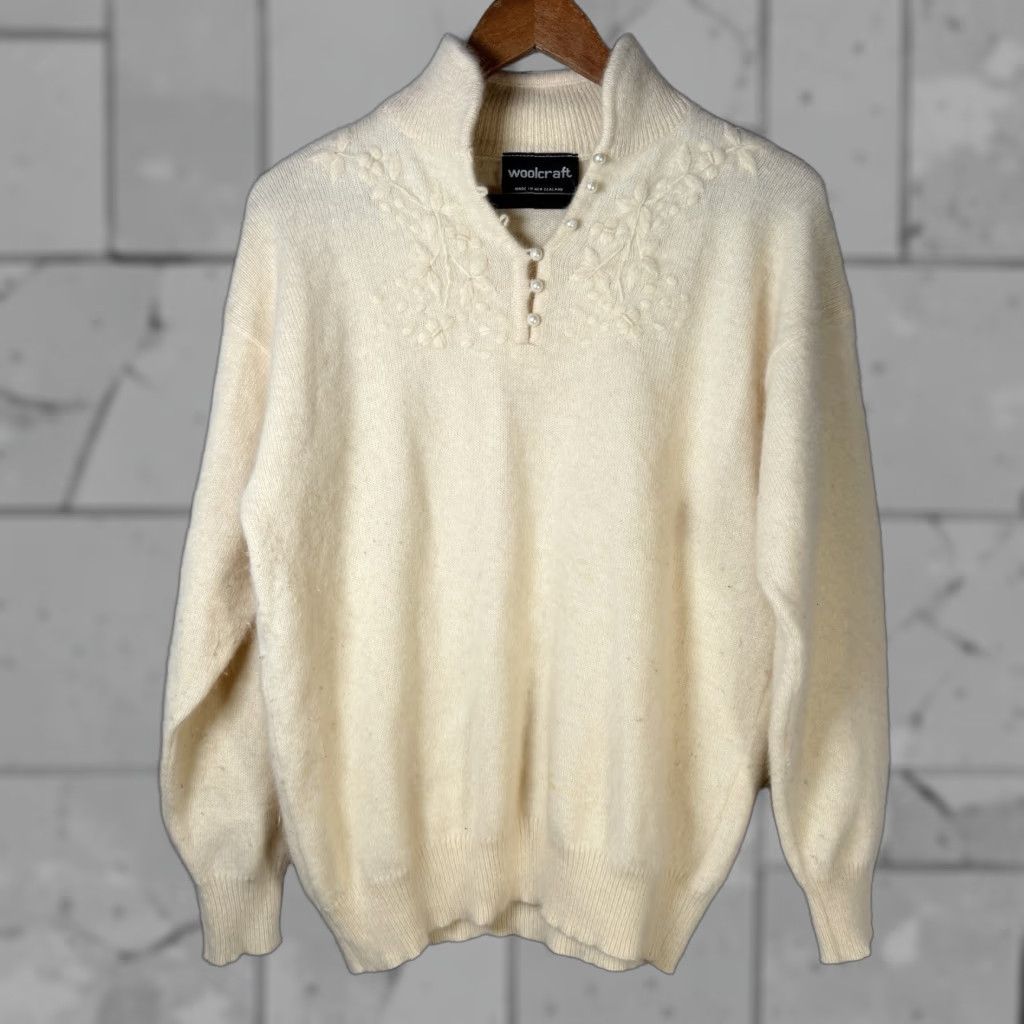 Vintage Woolcraft Cream 100% Wool Long Sleeve Pullover Sweater Womens Size L Made in New Zealand Size L / US 10 / IT 46 - 1 Thumbnail