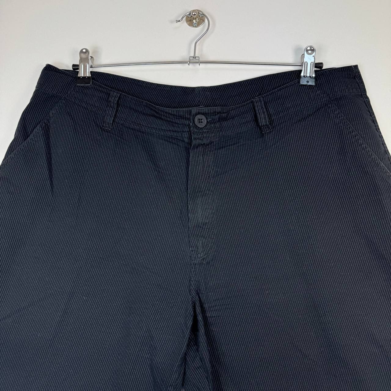 Billabong Vintage Billabong Pinstripe Shorts Black USA Mens Size 38 Size US 38 / EU 54 - 2 Thumbnail