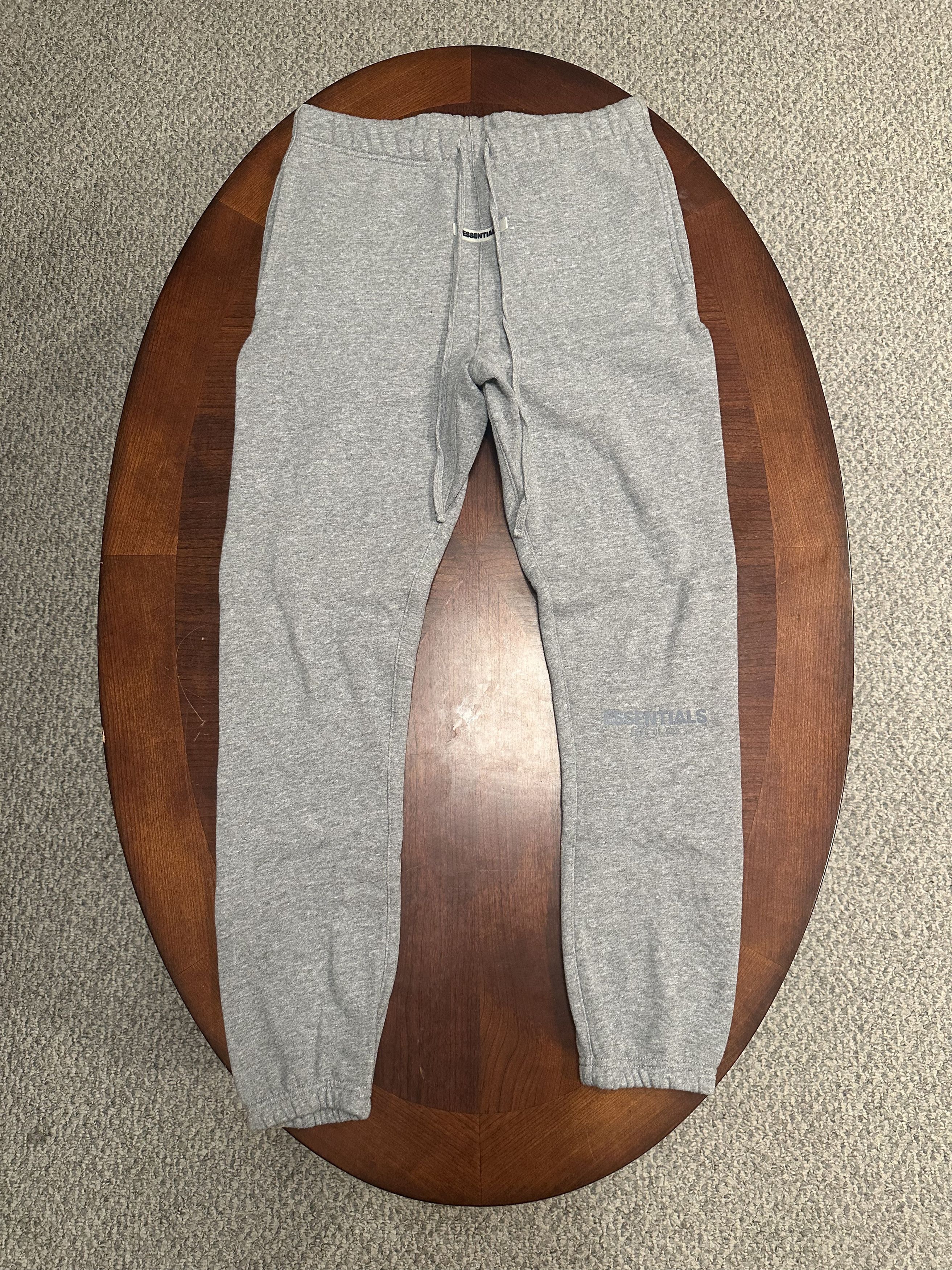Essentials Sweatpant Size US 30 / EU 46 - 1 Thumbnail