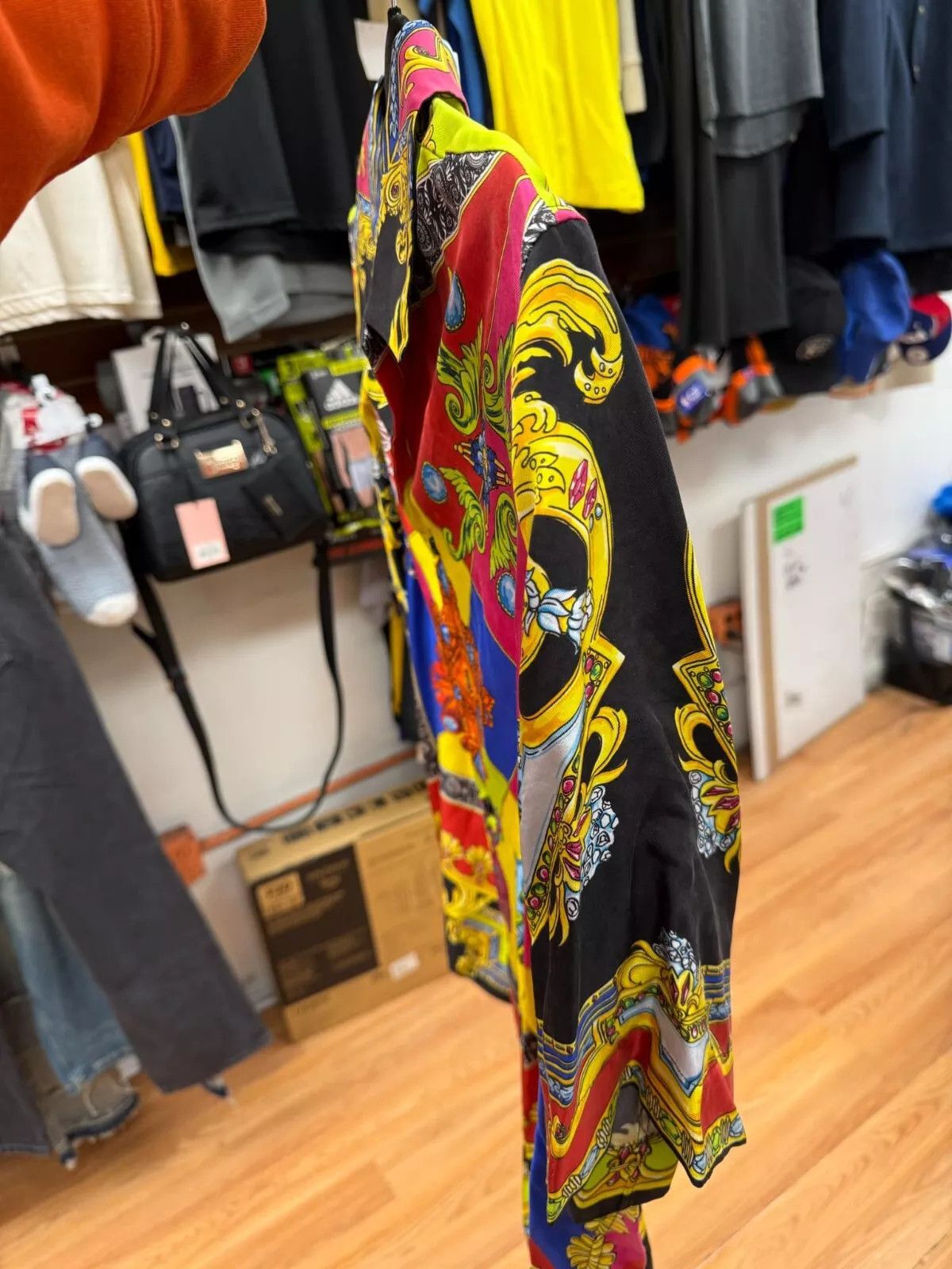 Versace Versace Silk Shirt 40 Shortsleeve Multicolor Floral Medusa Size US M / EU 48-50 / 2 - 3 Thumbnail