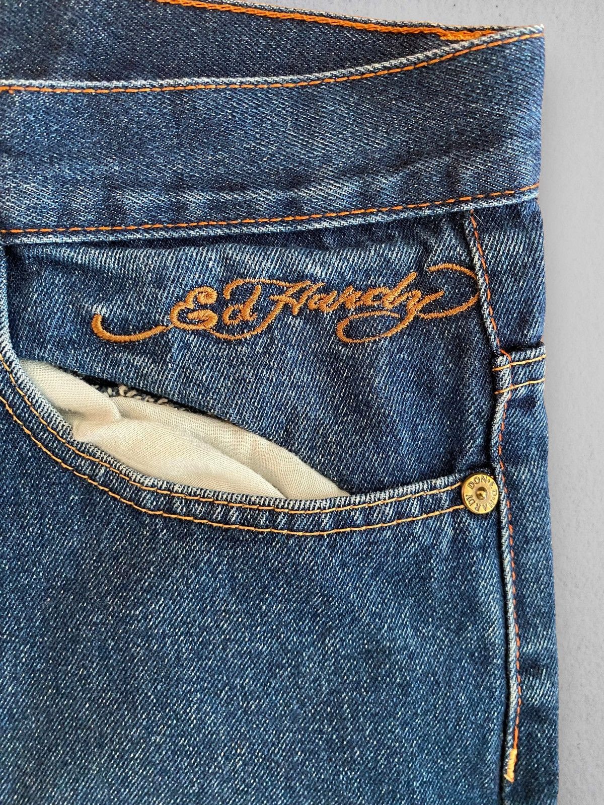 Ed Hardy × Vintage Vintage Ed Hardy ‘Death Before Dishonor’ Embroidered Jorts Size US 36 / EU 52 - 4 Thumbnail