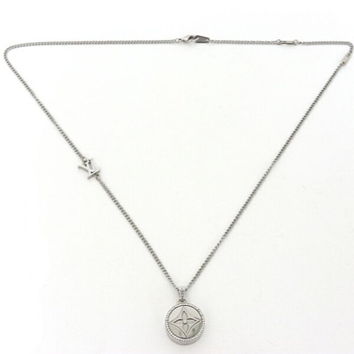 Louis Vuitton Pendant Chain LV Turquoise Monogram Flower Pendant Antique  Silver Male Necklace Fashion Jewellery M68904