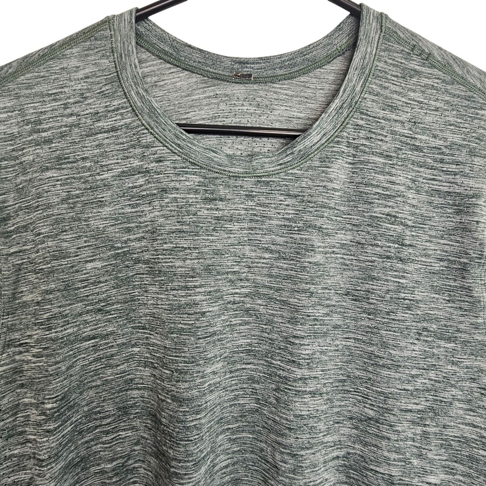 Lululemon Lululemon Mens Crew Neck T-Shirt Size L Stretch Activewear Size US L / EU 52-54 / 3 - 2 Thumbnail