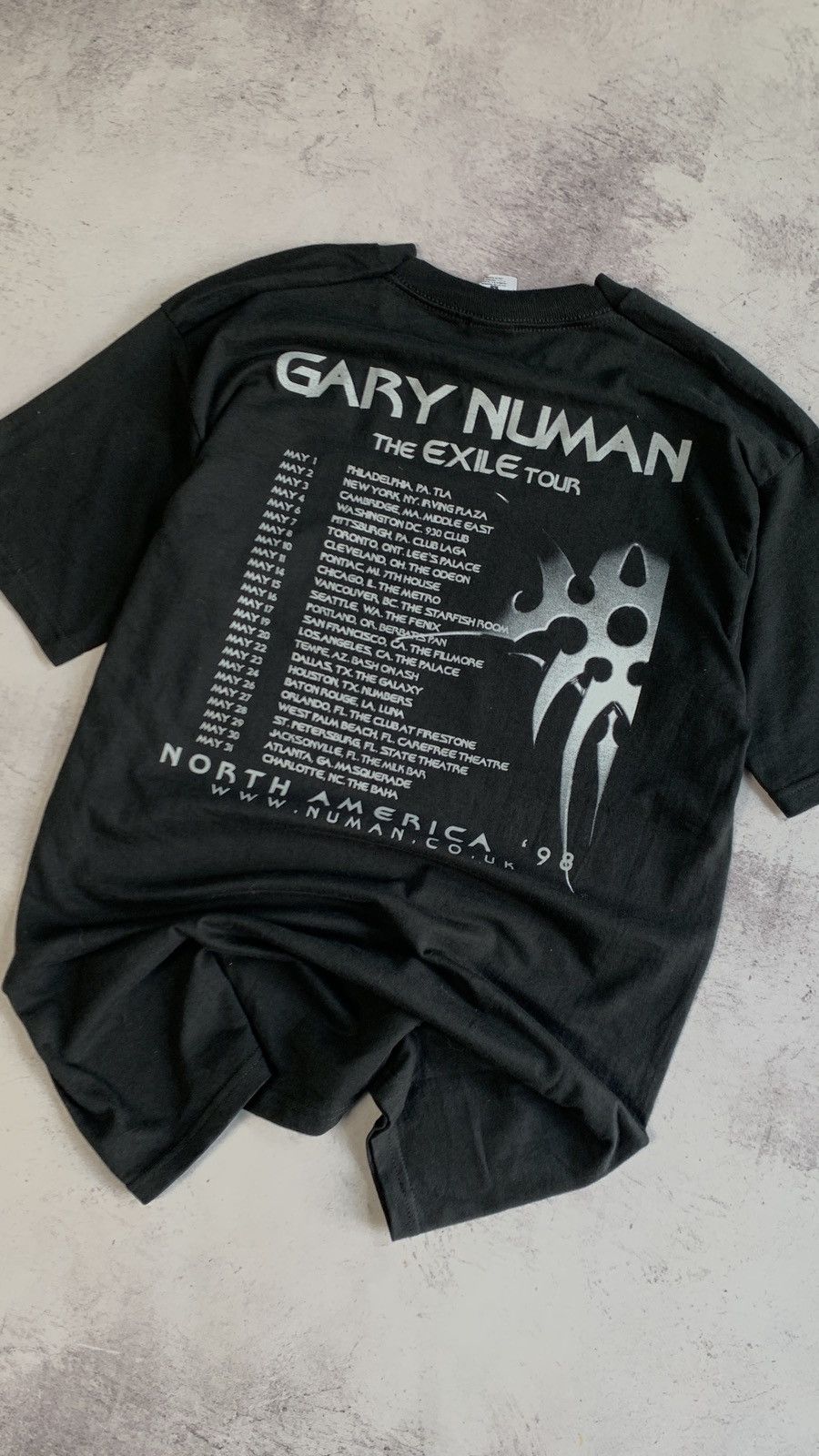 Band Tees × Vintage Vintage Gary Numan Exile 98 Tour T Shirt Size US L / EU 52-54 / 3 - 14 Thumbnail