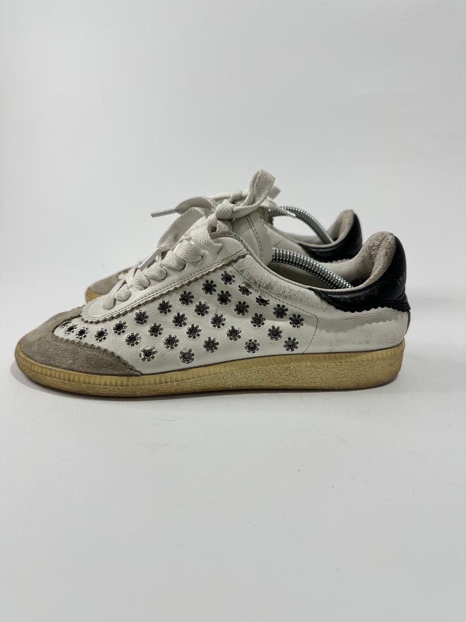 Isabel Marant Isabel Marant Bryce Eyelet Studded White Sneakers EU38 Size US 8 / IT 38 - 4 Thumbnail