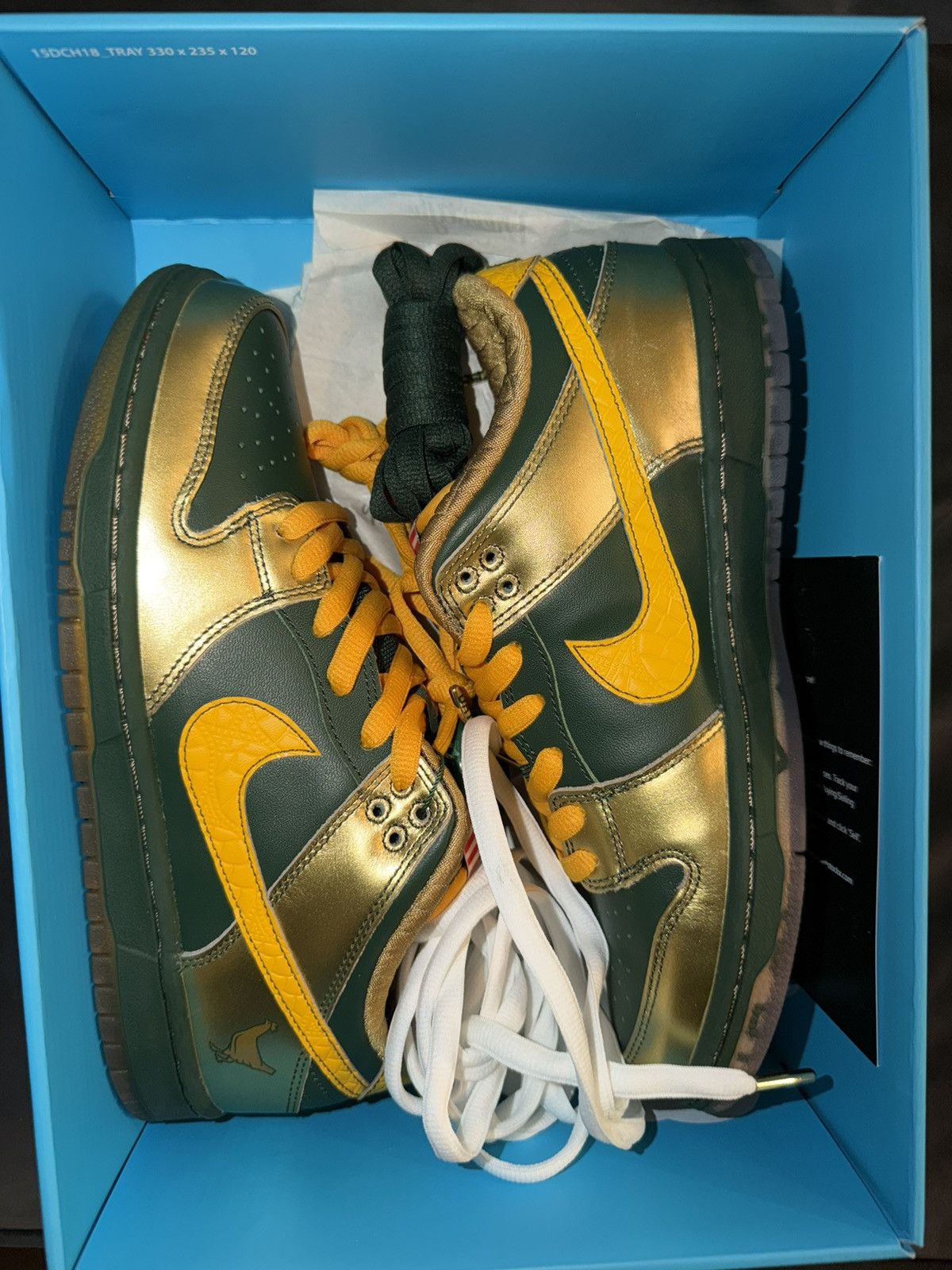 Nike SB Nike SB Dunk Low ‘Doernbecher (2018)’ Size 8M Size US 8 / EU 41 - 8 Thumbnail
