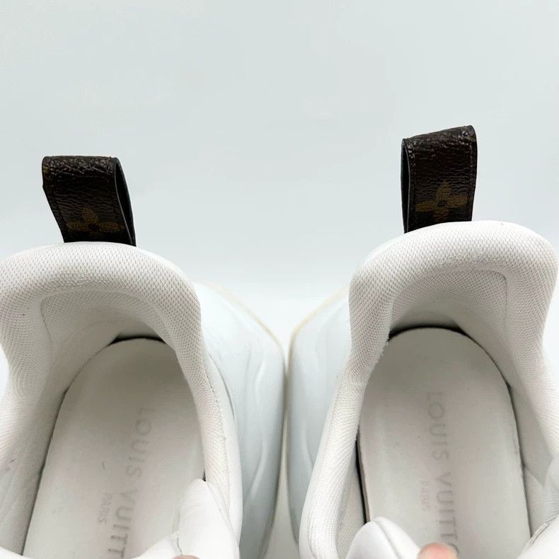Louis Vuitton Louis Vuitton Archlight 2.0 embossed full-print platform d Size US 9.5 / IT 39.5 - 6 Thumbnail