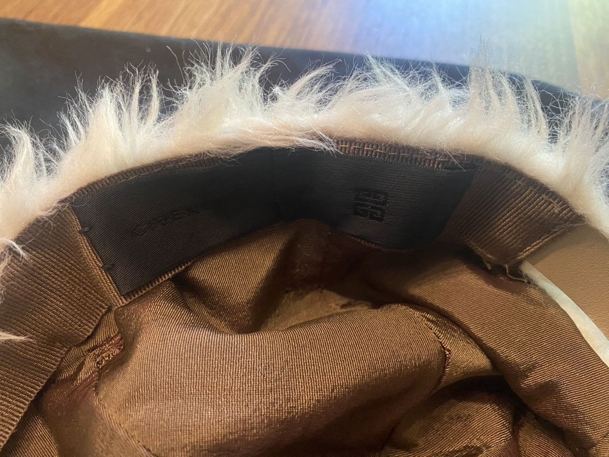 Givenchy Givenchy FW21 Off White Faux Mink Hat Size ONE SIZE - 5 Thumbnail