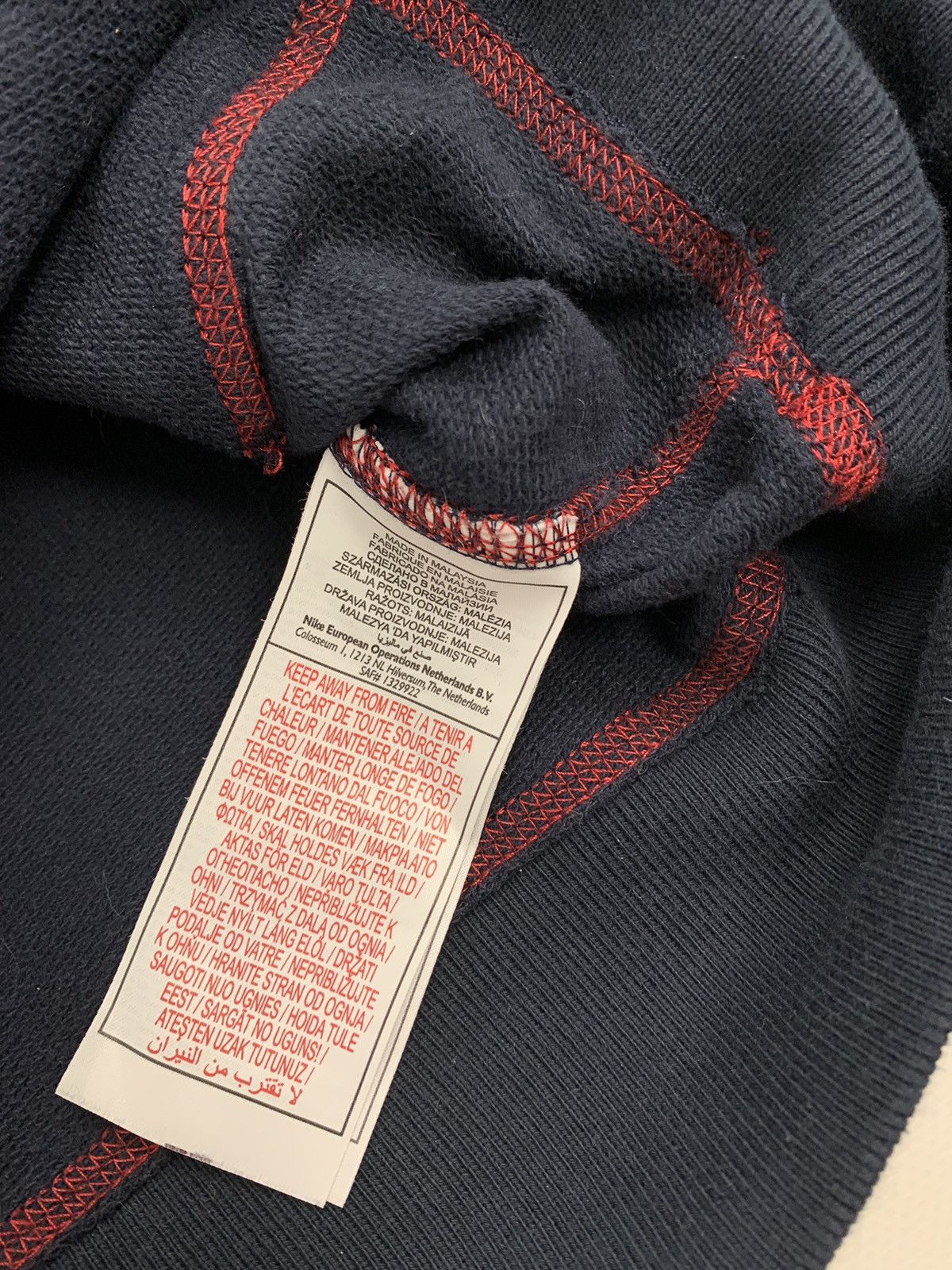 Nike × Vintage Vintage 90’s Nike 1/4 Pocket Hoodie Size US M / EU 48-50 / 2 - 13 Thumbnail