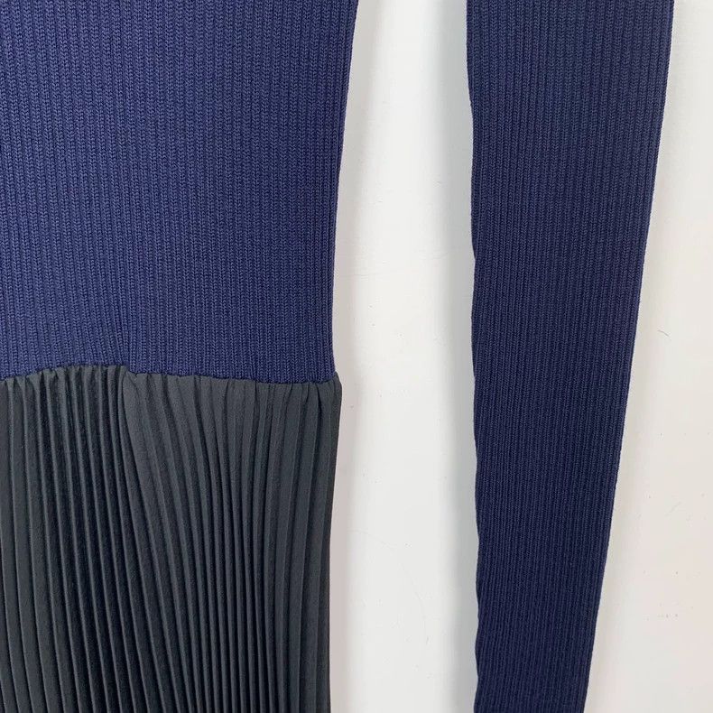 Prada Prada Blue logo letter wool knitted pleated dress 2501-Next Size XS / US 0-2 / IT 36-38 - 4 Thumbnail