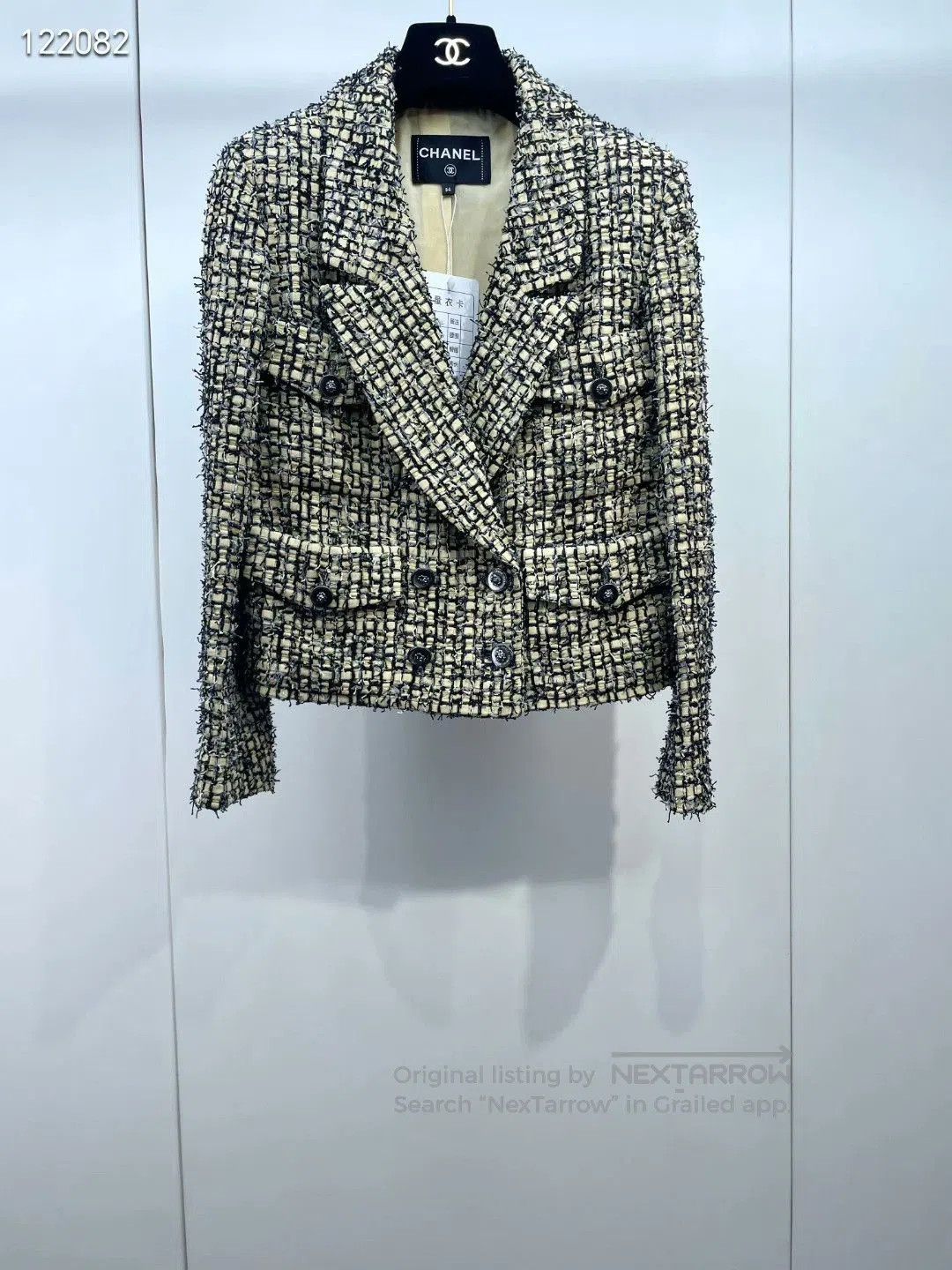 Chanel Chanel 22P Tweed Blazer. Size XXS / US 00 / IT 34 - 1 Thumbnail