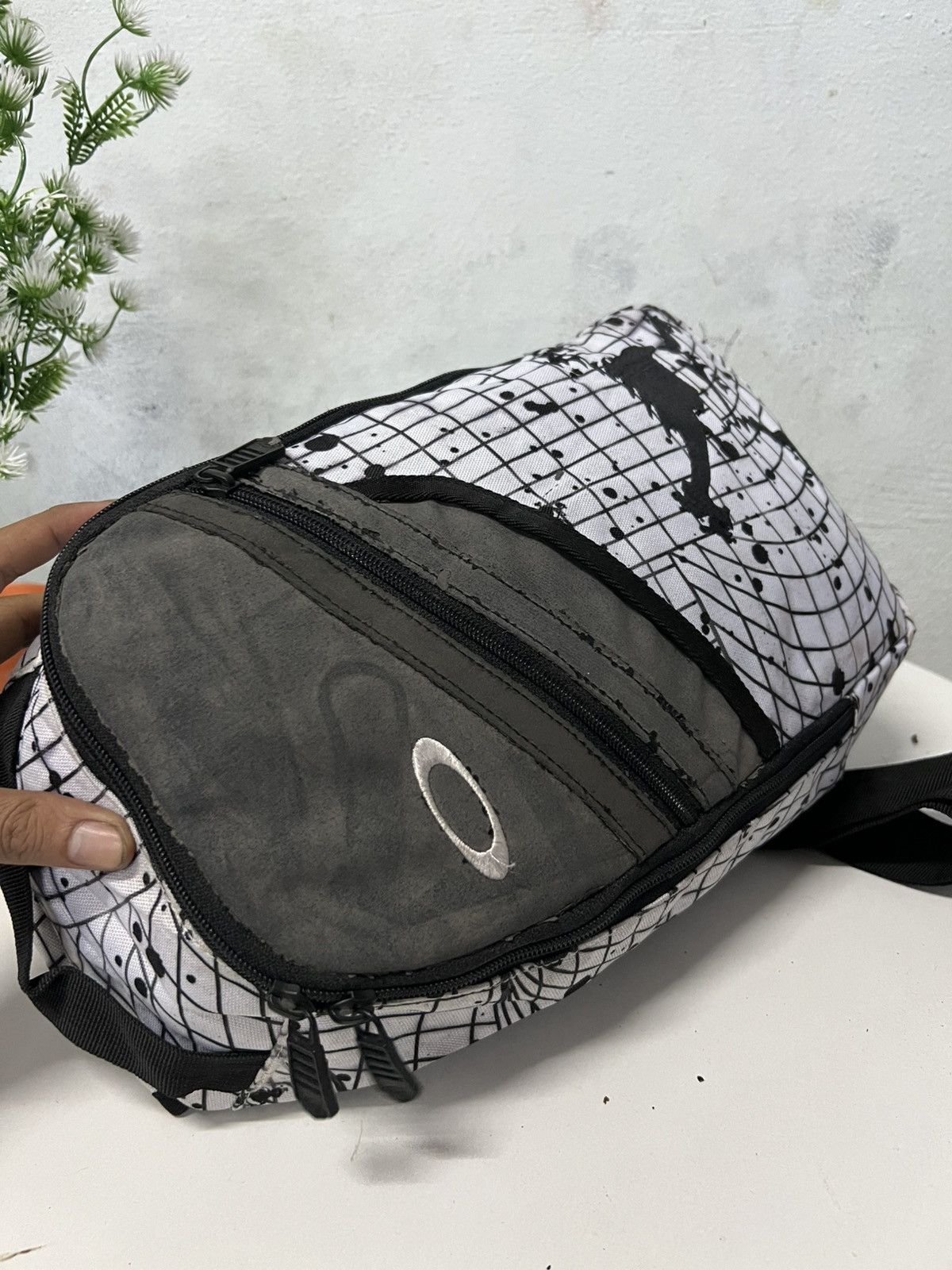 Oakley Y2k OKLEY Cros Body Bag Very Rare Size ONE SIZE - 7 Thumbnail