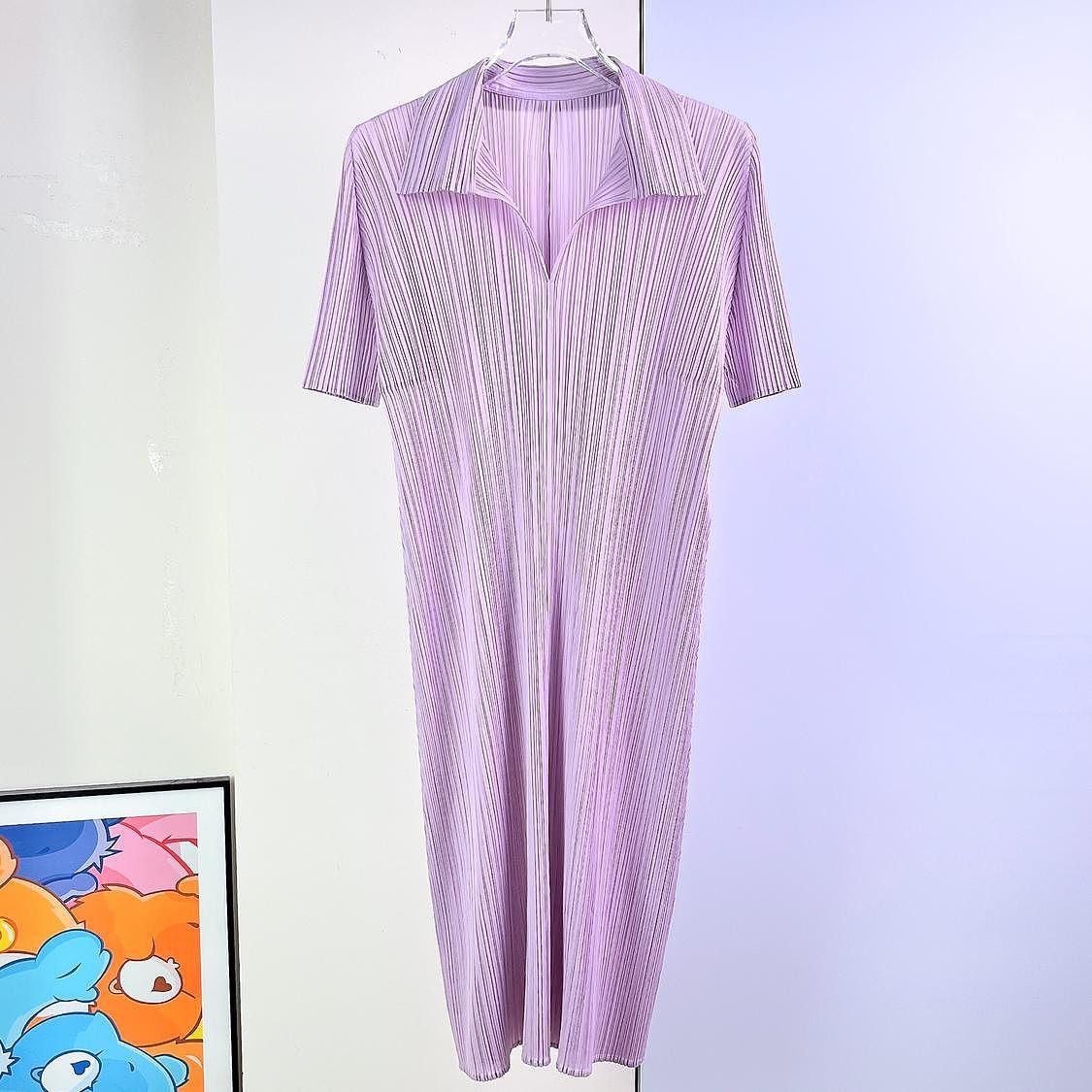 Pleats Please Issey Miyake Pleats Please Issey Miyake Purple Pleated Midi Dress Size 2 Size M / US 6-8 / IT 42-44 - 1 Thumbnail