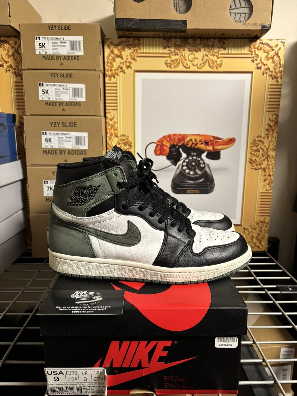 Jordan Brand Jordan 1 Retro High OG Clay Green Size US 9 / EU 42 - 2 Thumbnail