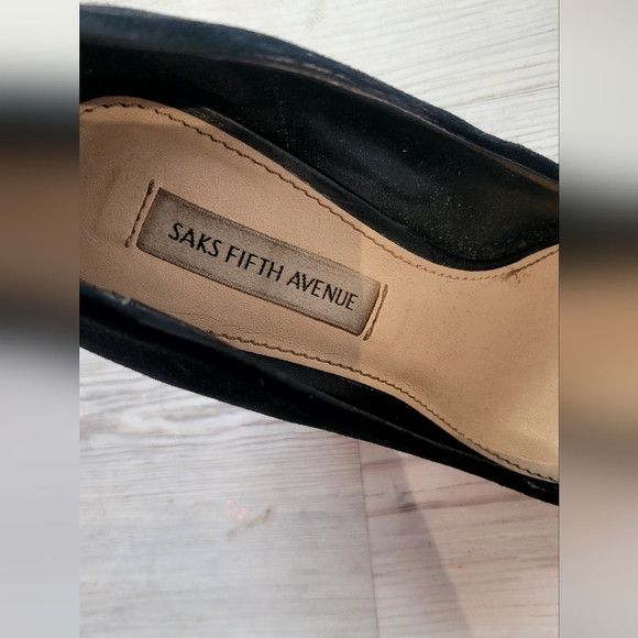 Saks Fifth Avenue High velvet pumps - Saks Fifth Avenue Size US 7.5 / IT 37.5 - 6 Thumbnail