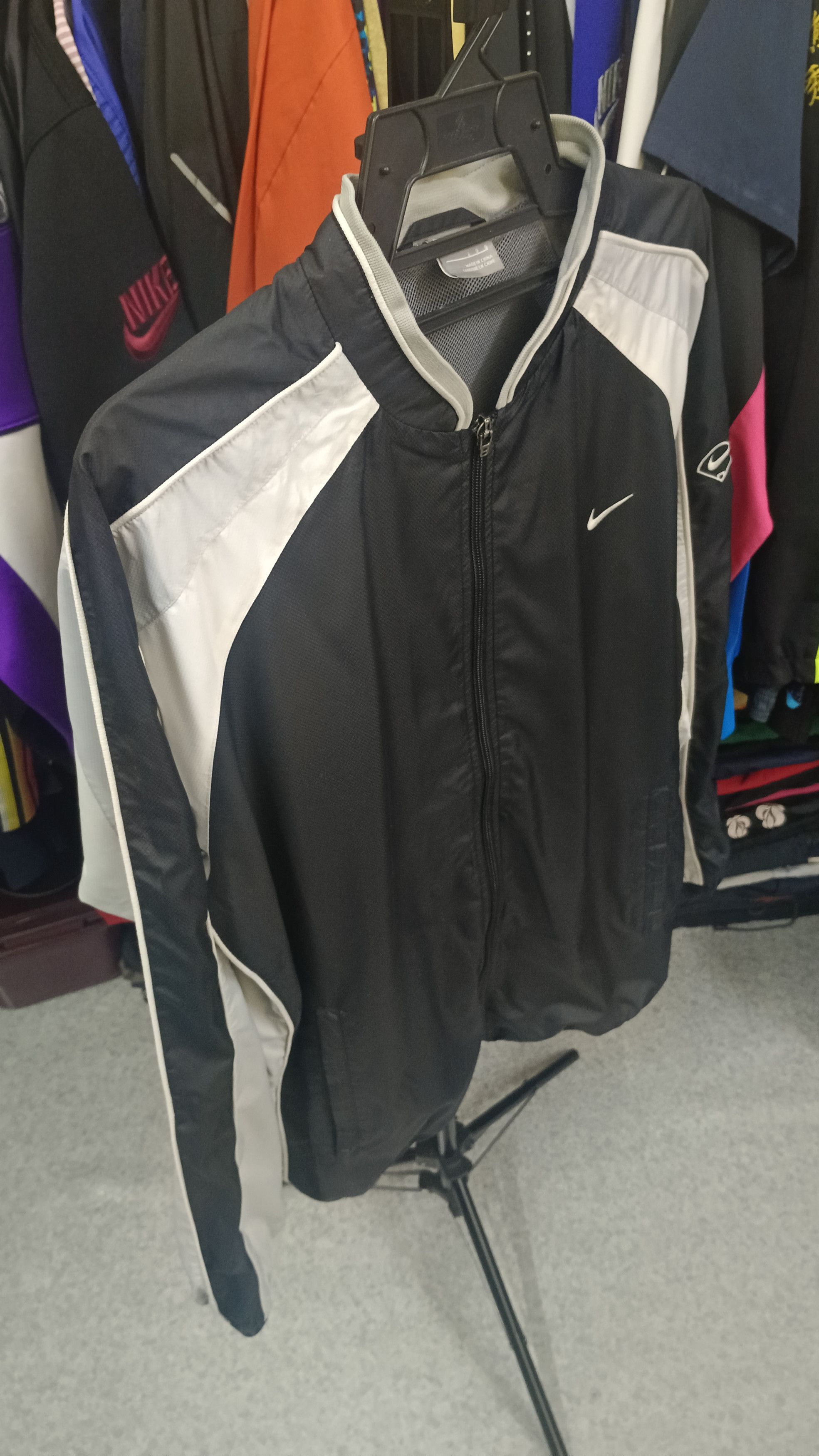 Nike Vintage Nike Baseball Windbreaker Size US L / EU 52-54 / 3 - 3 Thumbnail