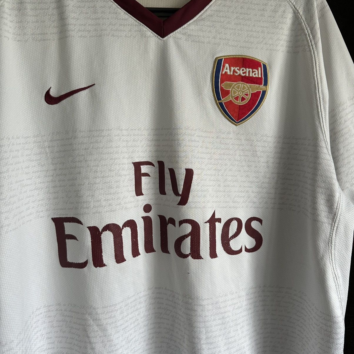 Nike Vintage 2007-08 Arsenal FC EPL Prime Era Away Soccer Jersey Size US L / EU 52-54 / 3 - 2 Thumbnail