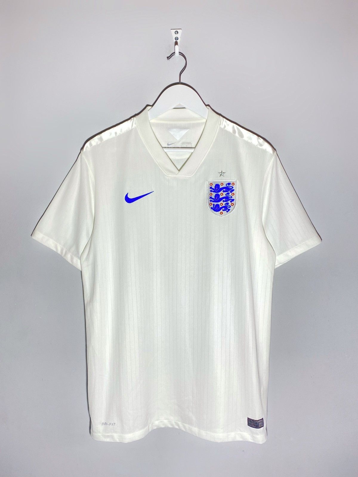 Nike Nike England 2014 Home Fifa World Cup Soccer Jersey Size US L / EU 52-54 / 3 - 1 Thumbnail