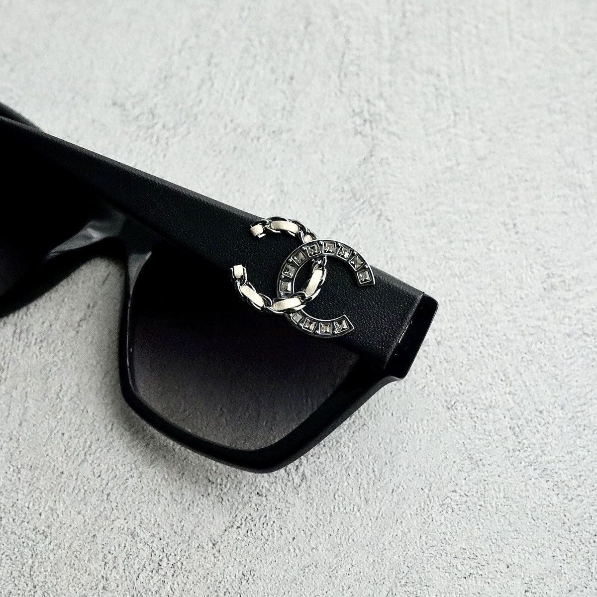 Chanel CHANEL CH5456QB SUNGLASSES Size ONE SIZE - 6 Thumbnail