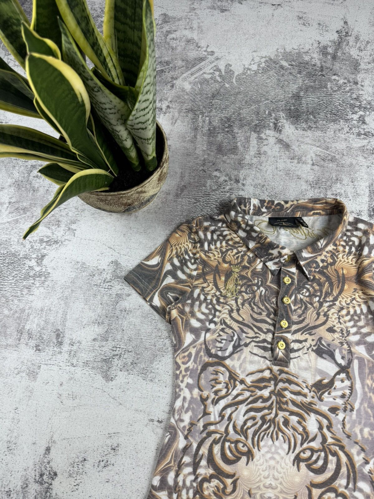 Christian Audigier Christian Audigier Embroidered Gold Tiger Leopard Y2K Jersey Women’s T Shirt Top Size S / US 4 / IT 40 - 7 Thumbnail