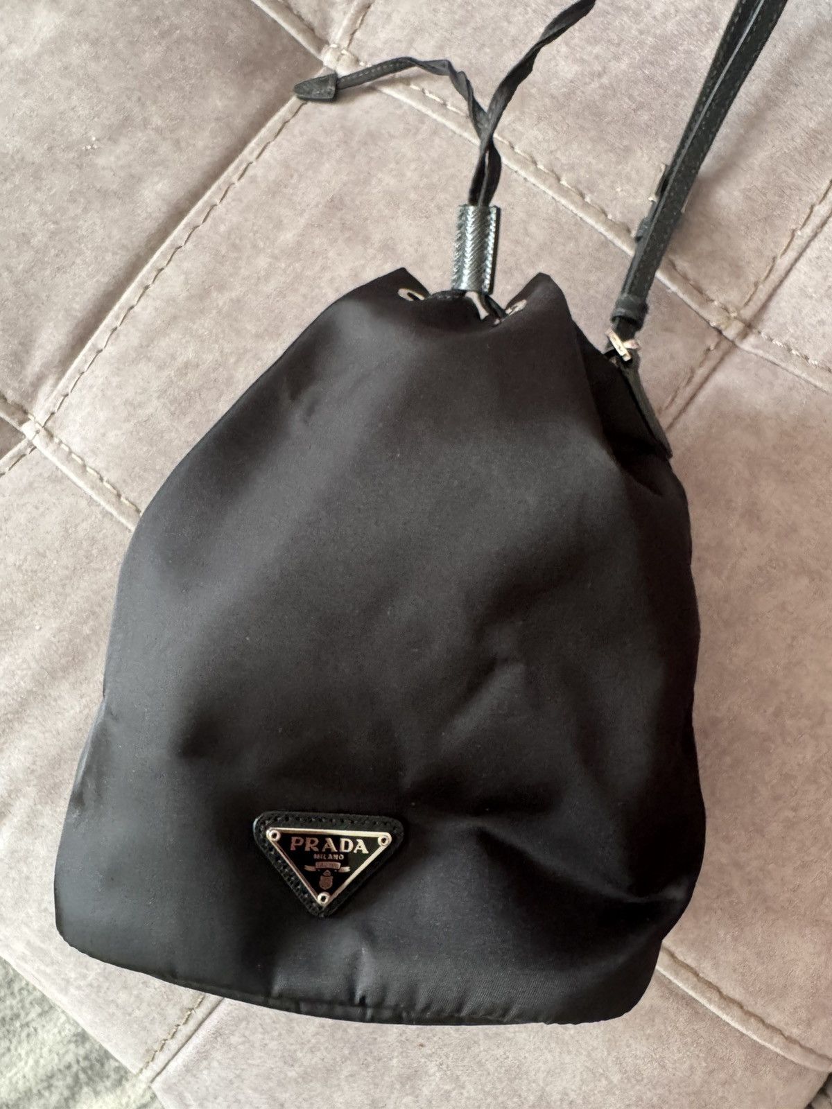 Prada PRADA pouch mini bag SEE REAL TAPE MEASUREMENTS IN PHOTOS Size ONE SIZE - 24 Thumbnail