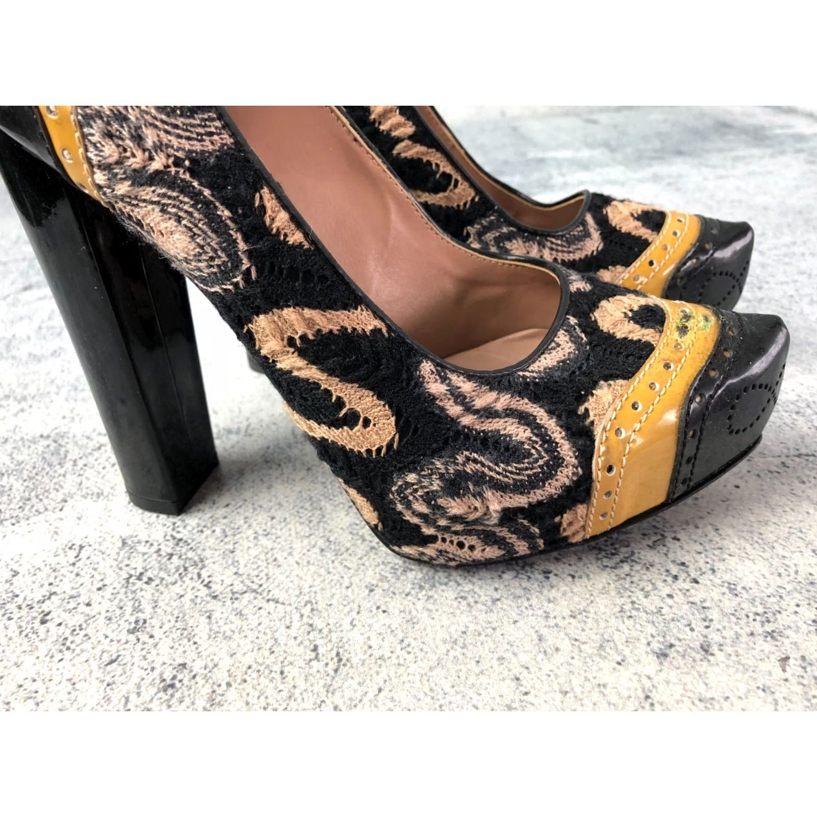 Missoni Missoni Women's Brocade Block Heel Pumps Size 38.5 Black Brocade Pump Size US 8 / IT 38 - 6 Thumbnail