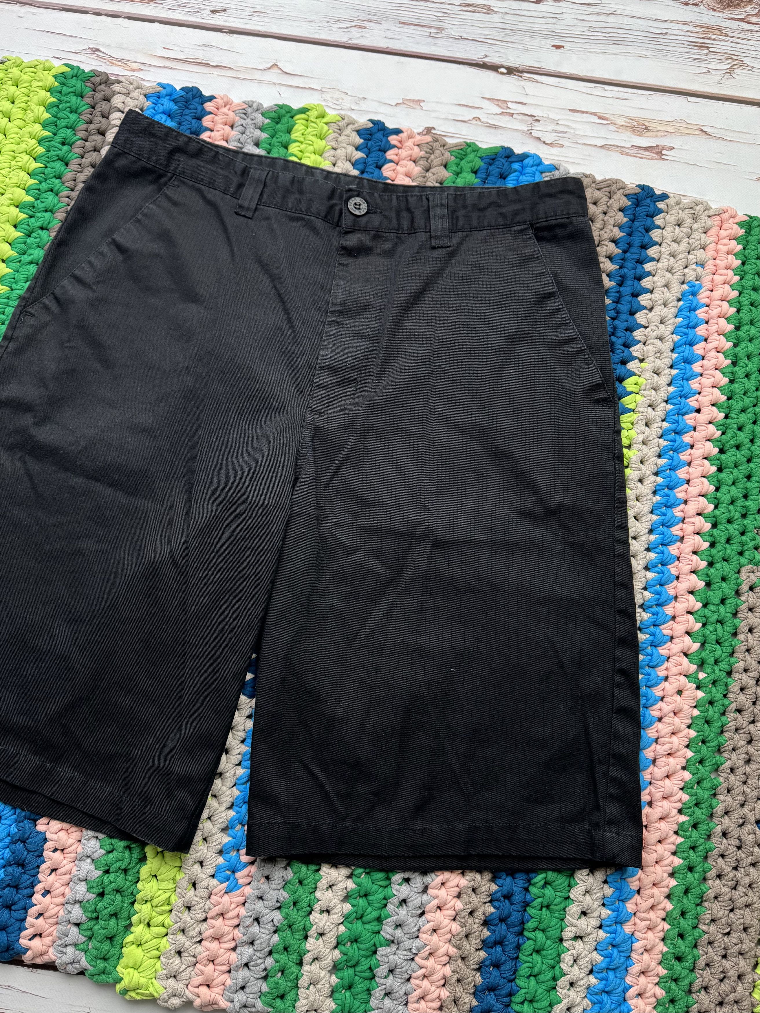 No Fear No Fear Vintage Wide Shorts (D10)(ET1) Size US 32 / EU 48 - 3 Thumbnail