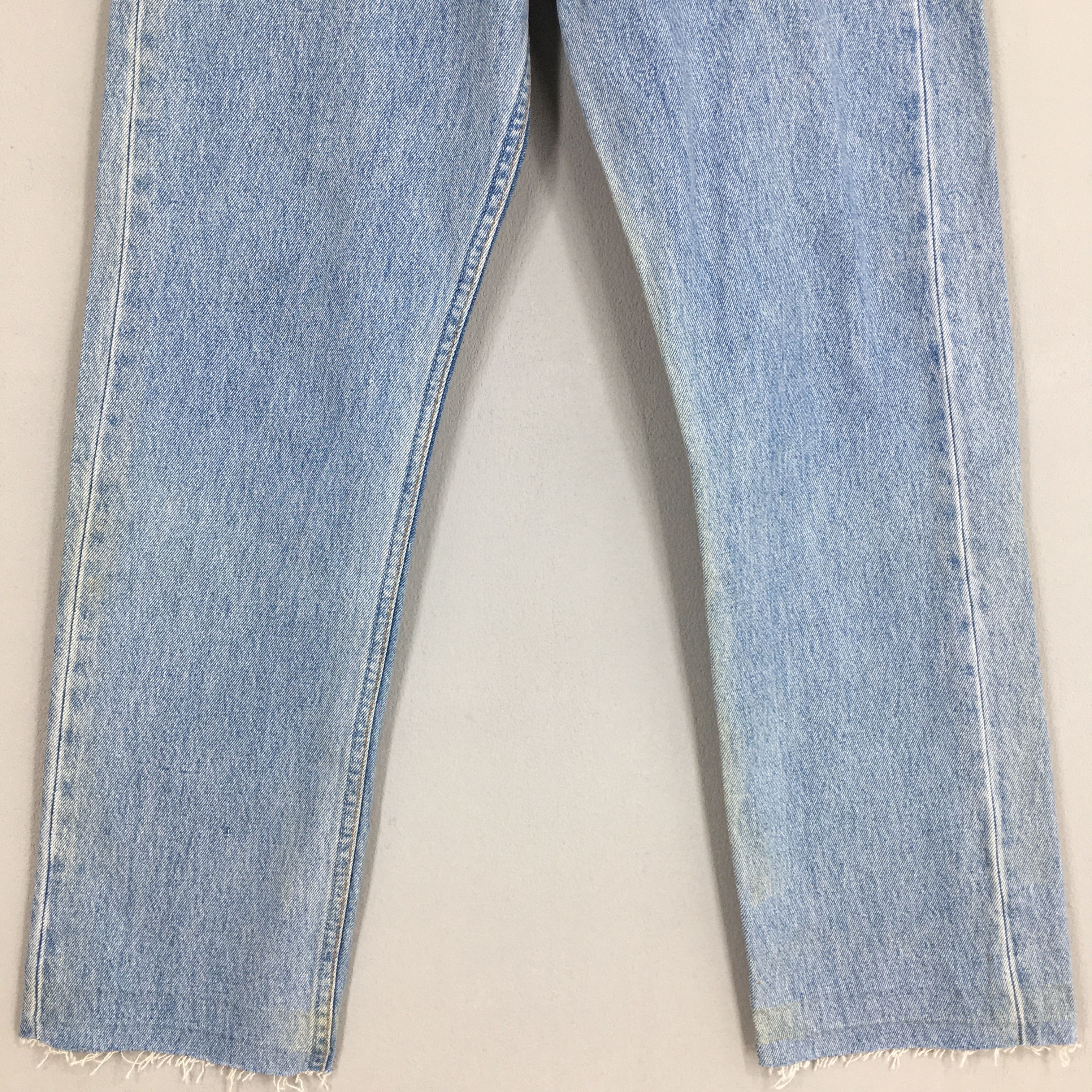 Levi's Size 28x28 Vintage 90s Levi's 501 Faded Blue Jeans S1827 Size US 28 / EU 44 - 4 Thumbnail