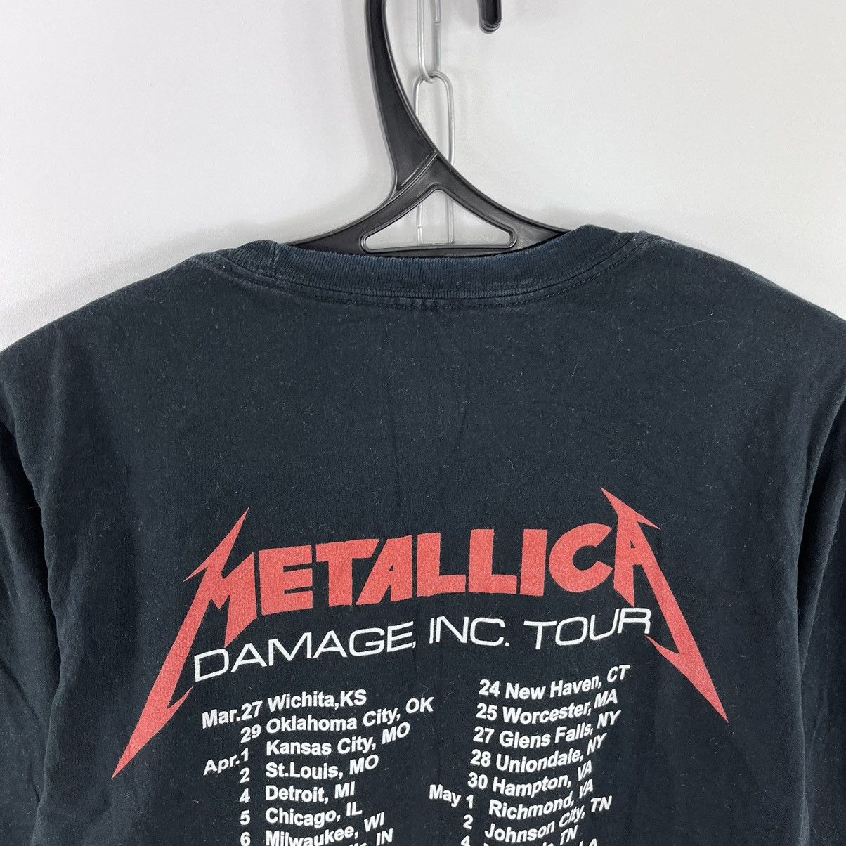 Band Tees × Metallica × Vintage Metallica Damage Masterof Puppets Big Logo Longsleeve Sz M Size US M / EU 48-50 / 2 - 7 Thumbnail
