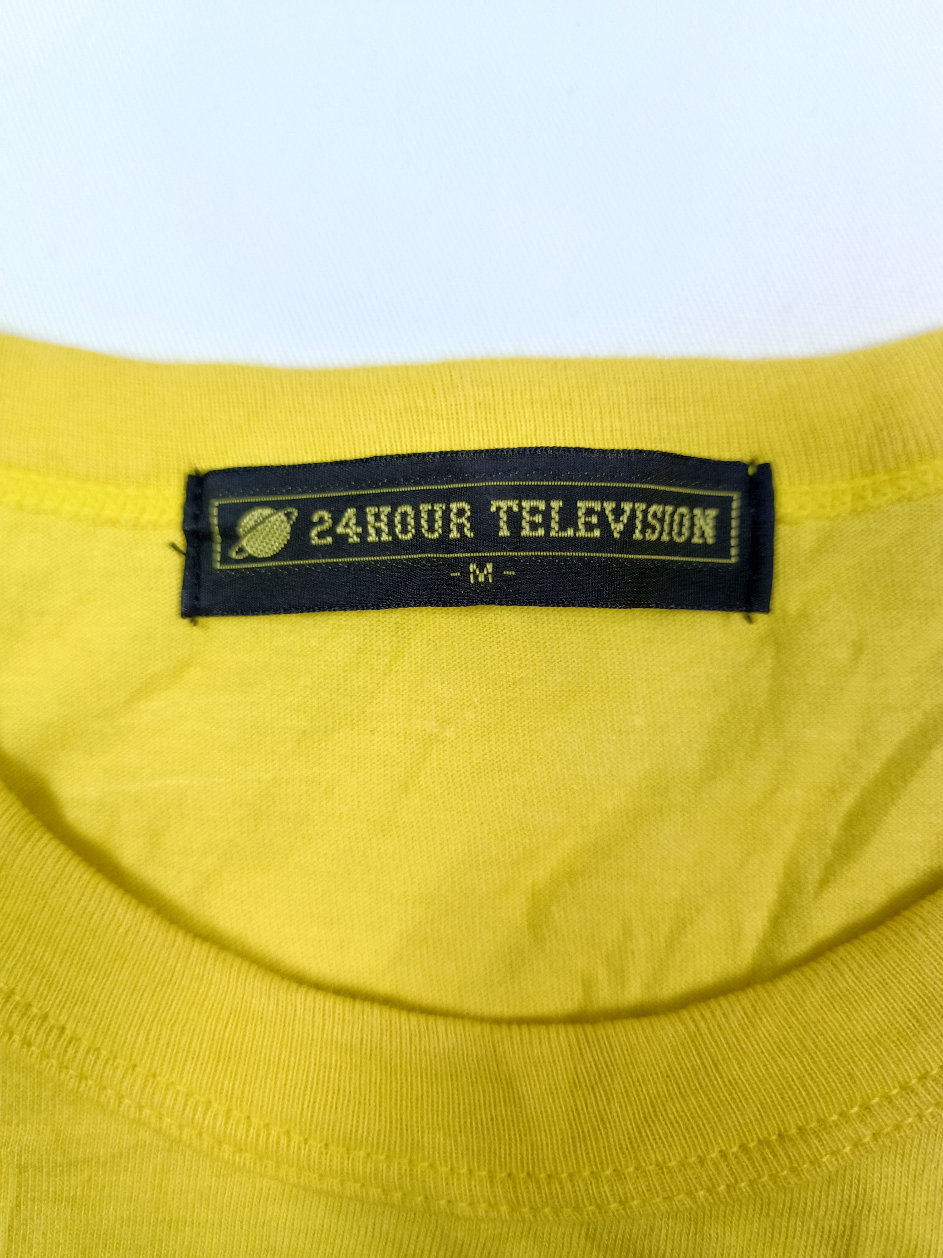 Japanese Brand Vintage Yayoi Kusama Satoshi 24 Hour Televison T Shirt Size US M / EU 48-50 / 2 - 5 Thumbnail