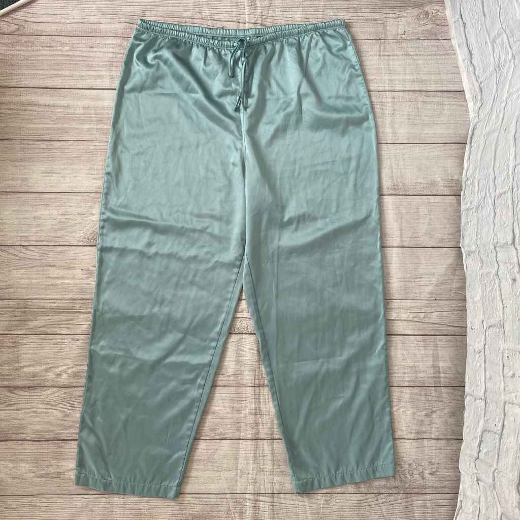 Other Satin pajama pants women L w/elastic waist and drawstring Size ONE SIZE - 1 Thumbnail
