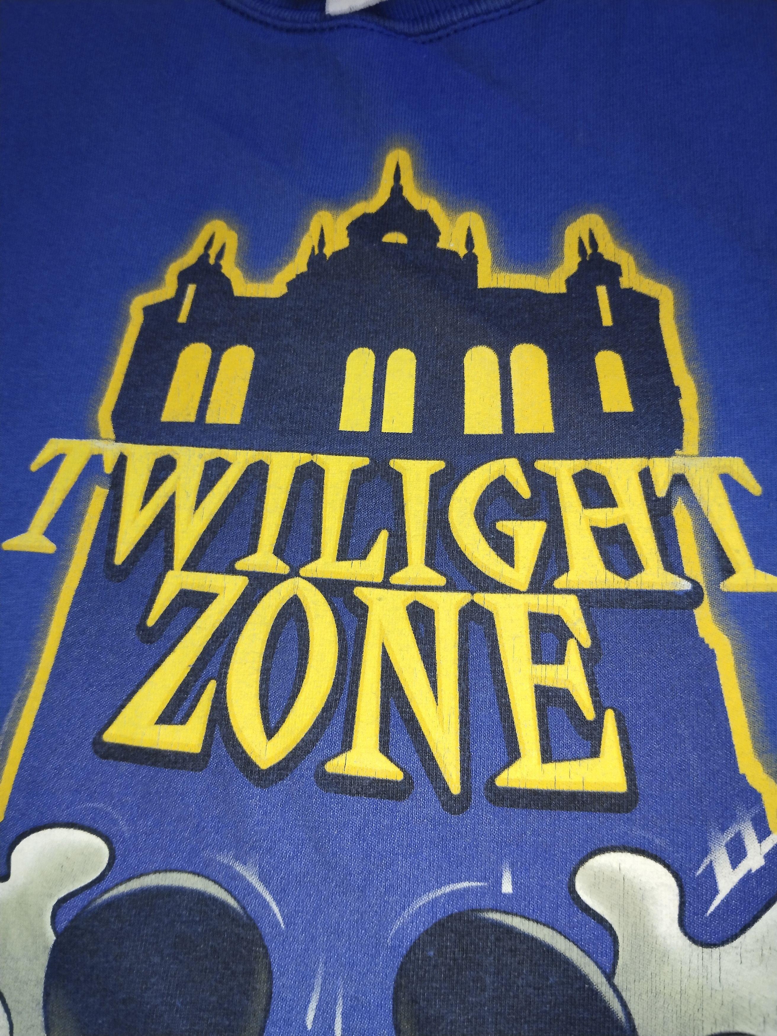 Disney disney mickey tower of terror twilight zone Size US XL / EU 56 / 4 - 3 Thumbnail