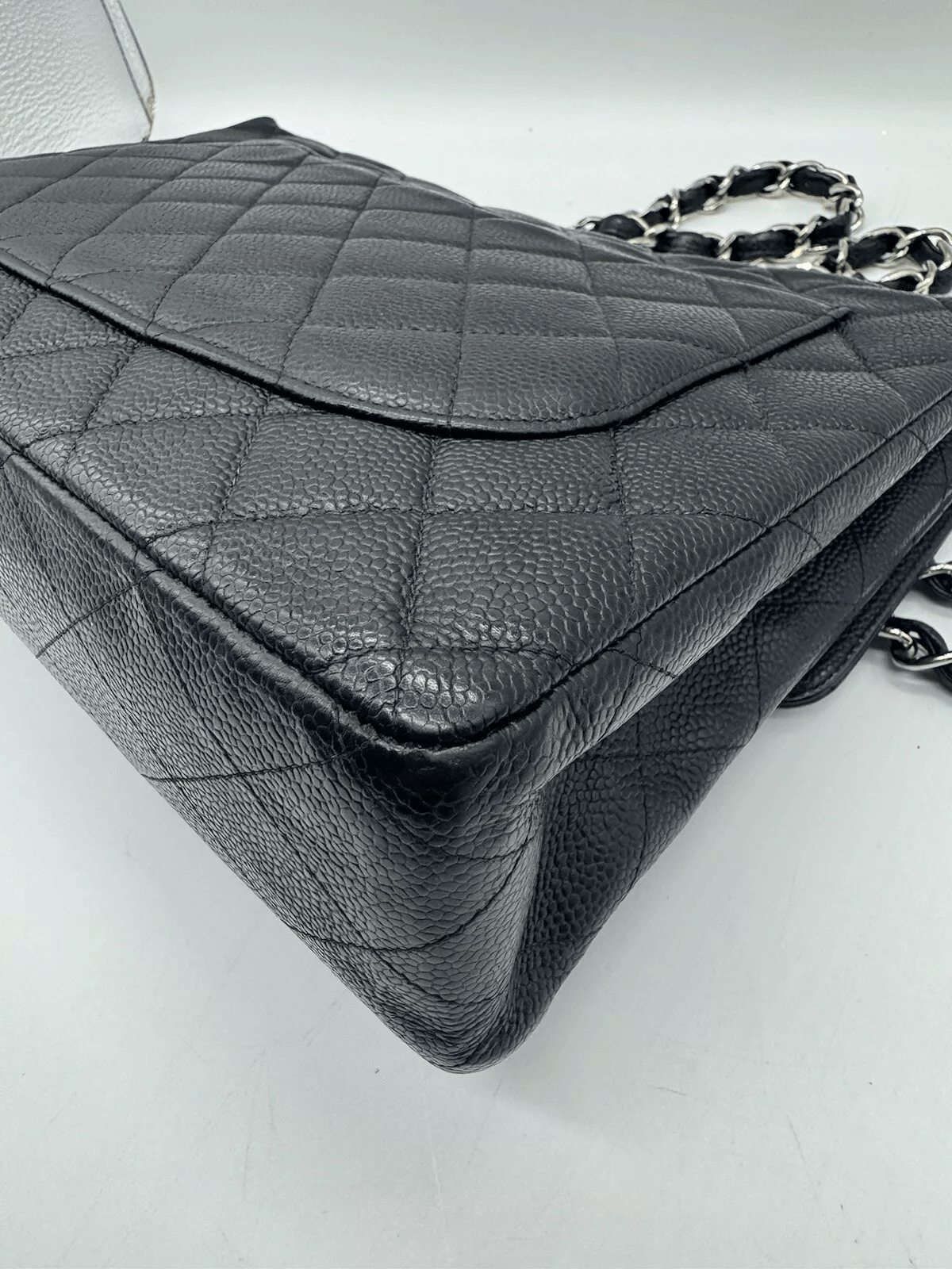 Chanel CHANEL Black Caviar Leather Jumbo Flap Silver CC Chain Size ONE SIZE - 5 Thumbnail