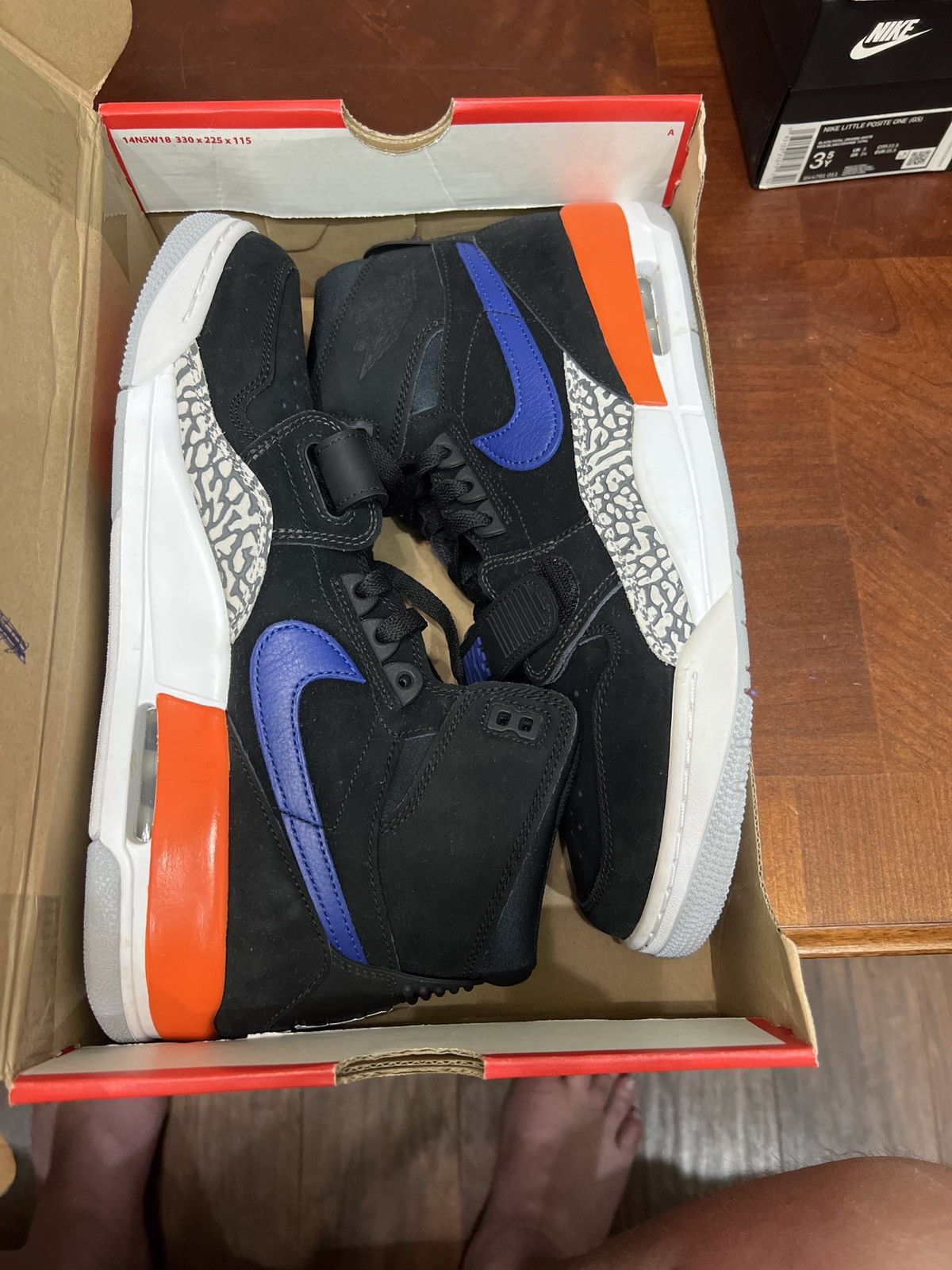 Jordan Brand Air Jordan Legacy 312 “Knicks” Size US 11 / EU 44 - 7 Thumbnail