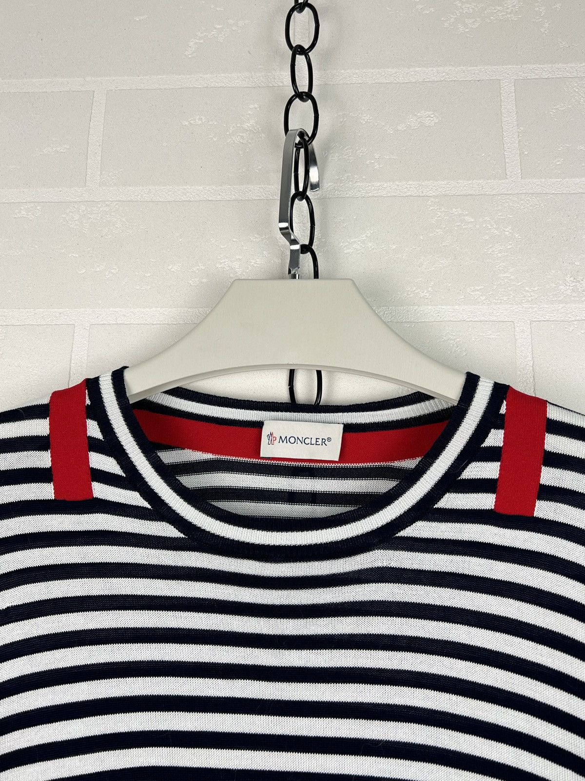 Moncler MONCLER Sweater Light Jumper Striped Cotton Patch Logo Men's Size US S / EU 44-46 / 1 - 5 Thumbnail