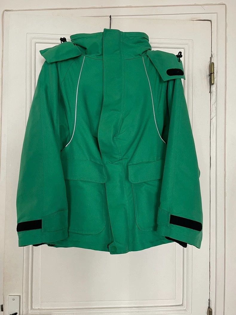 Balenciaga Balenciaga size 36 Waterproof Surf Jacket Size US M / EU 48-50 / 2 - 2 Thumbnail