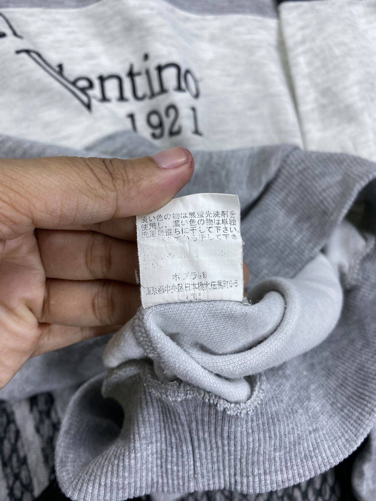 Valentino Vintage Rudolph Valentino Longsleeve Grey Sweatshirt Size US M / EU 48-50 / 2 - 8 Thumbnail