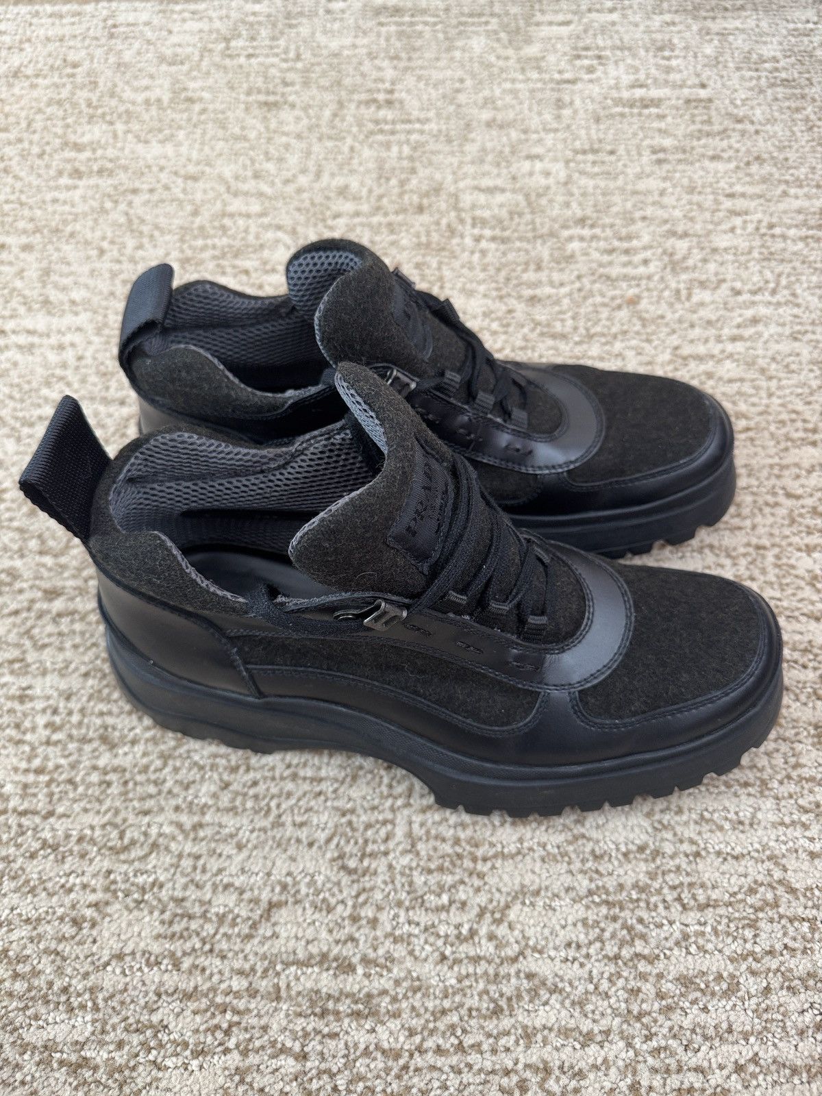 Prada VTG Prada Chunky Boots Mens 7 Black Leather Lace-Up Vibram Size US 7 / EU 40 - 2 Thumbnail