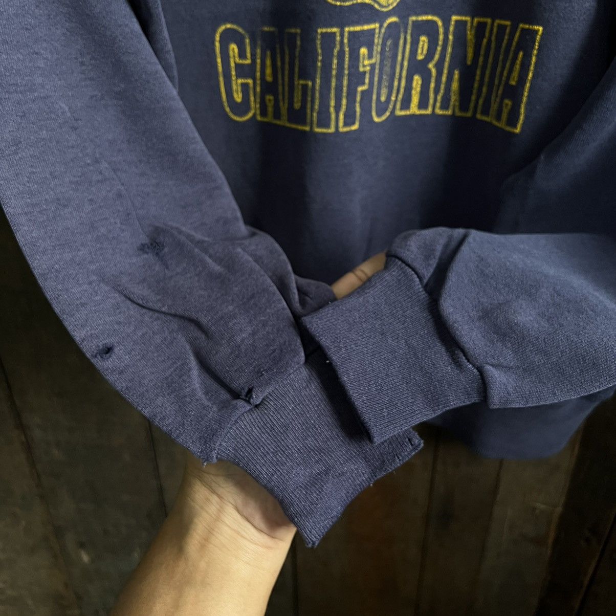Vintage Vintage 90’s University of California Crewneck Size US M / EU 48-50 / 2 - 3 Thumbnail